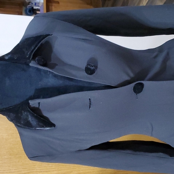 2OH Threads black velvet trimmed NWT long line blazer steampunk style ready - Picture 2 of 10